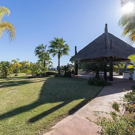 Exquisite 2 Bedroom Ground Floor In Benahavis Apartment Estepona