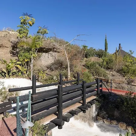 Apartment Exquisite 2 Bedroom Ground Floor In Benahavis Estepona