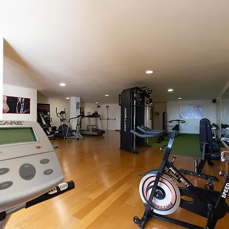 Apartment Exquisite 2 Bedroom Ground Floor In Benahavis