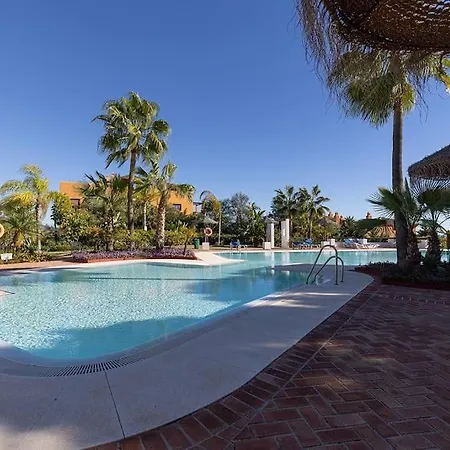Apartment Exquisite 2 Bedroom Ground Floor In Benahavis *