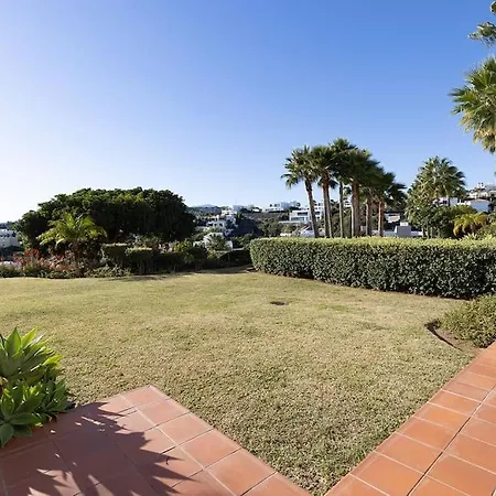 Exquisite 2 Bedroom Ground Floor In Benahavis Apartment *