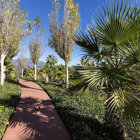 Apartment Exquisite 2 Bedroom Ground Floor In Benahavis